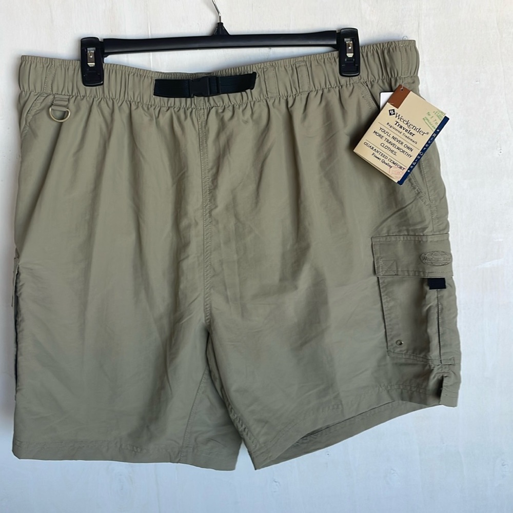 Weekender Traveler River Guide hiking Athleisure khaki trunks - SZ 2X. New.